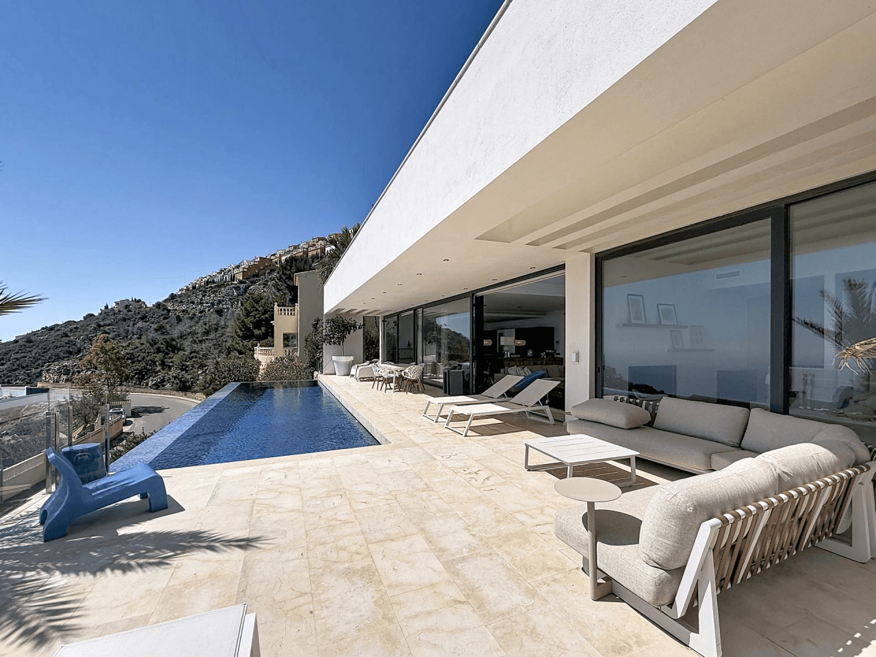 Cumbre del Sol modern villa with panoramic sea views