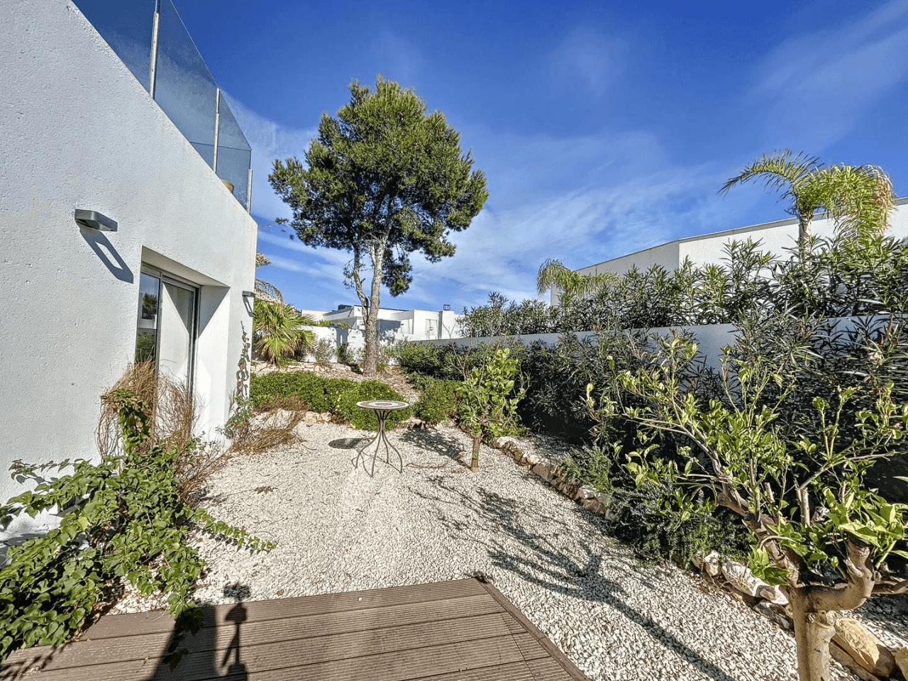 Villa moderna con vistas al mar y piscina privada