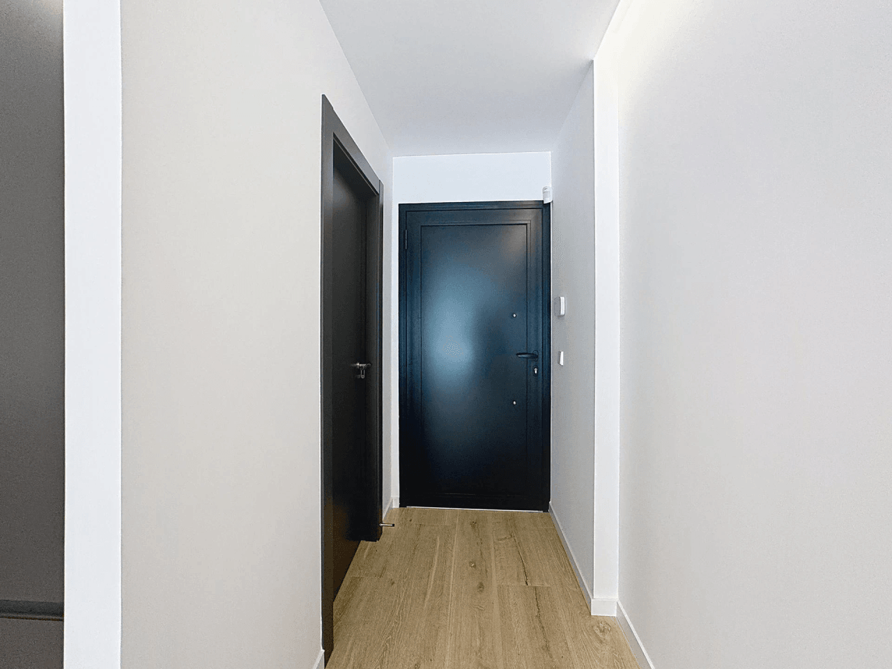 Cumbre del Sol apartment with a garden brand new in Montecala Gardens.
