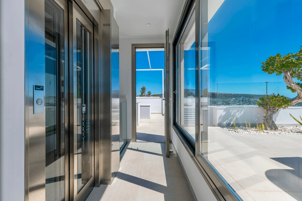 Exceptional Luxury Villa in Moraira – Where Design, Technology, and Sea View Come Together