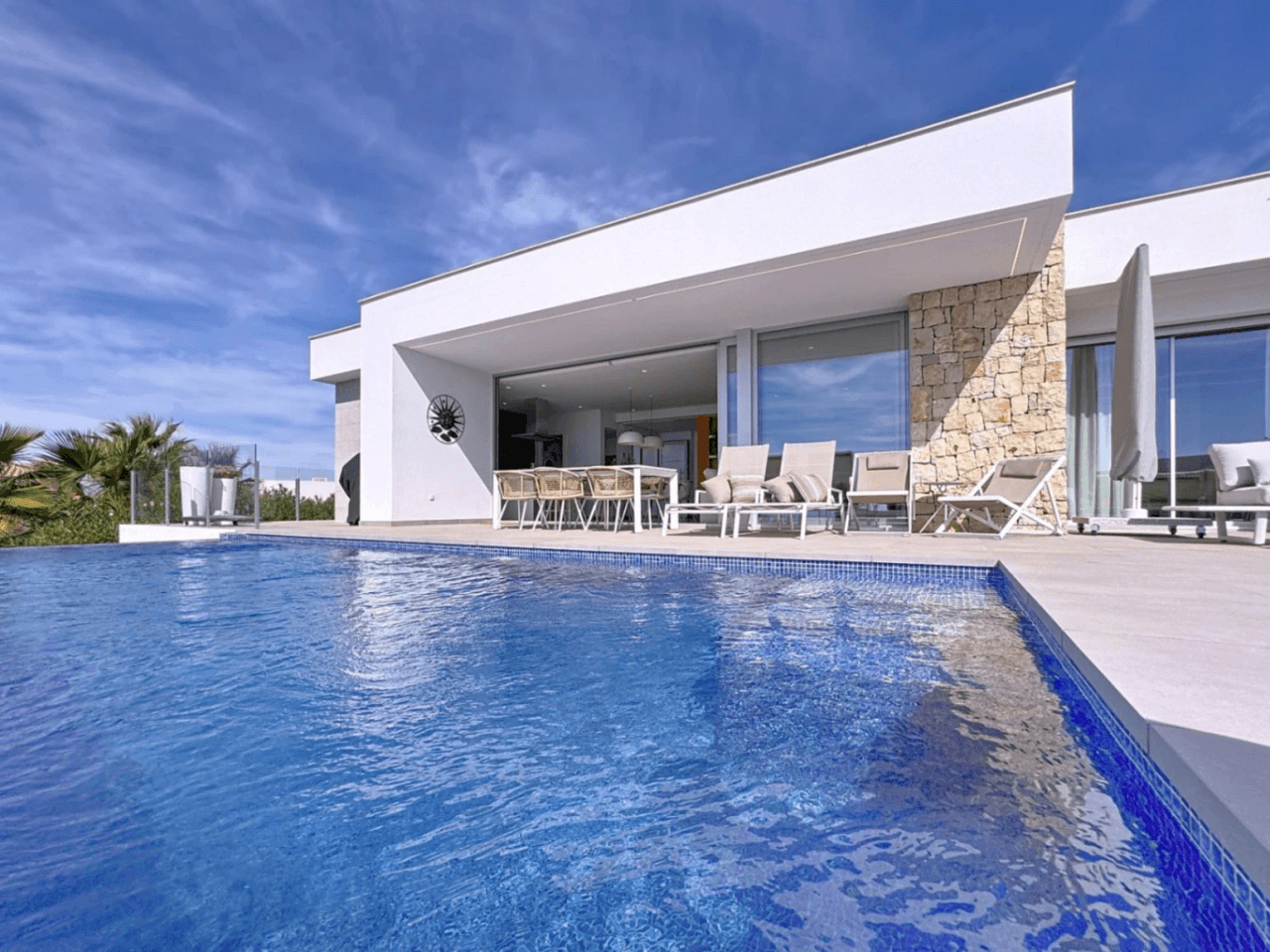 Cumbre del Sol Villa moderna con vistas al mar