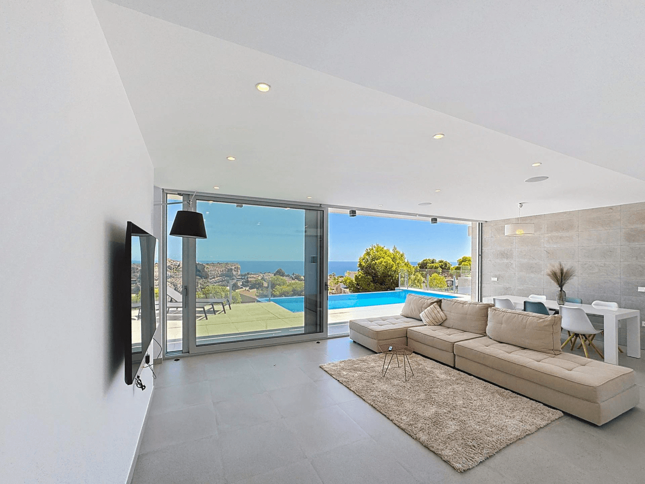 Cumbre del Sol villa moderna con vistas al mar y piscina privada