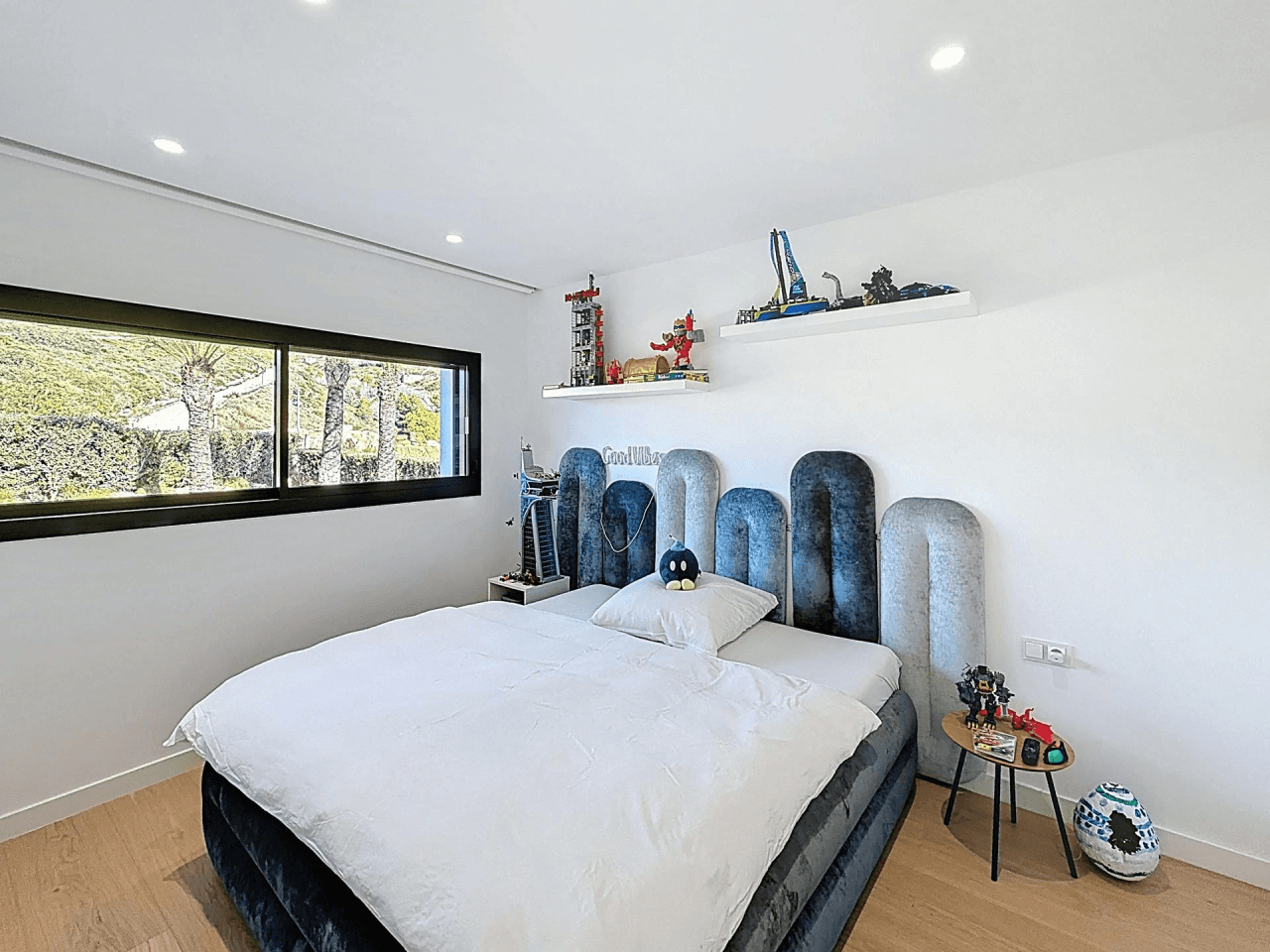 Cumbre del Sol modern luxury villa with panoramic views