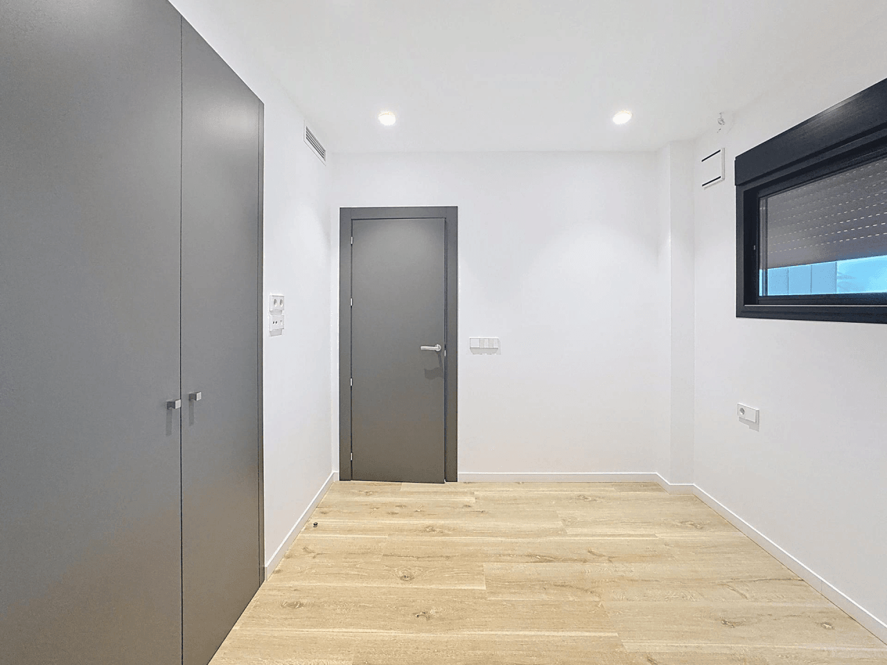 Cumbre del Sol apartment with a garden brand new in Montecala Gardens.