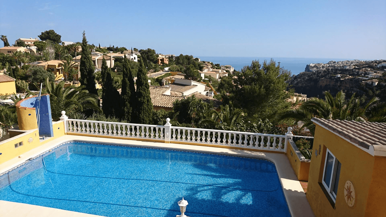 Cumbre del Sol espectacular villa mediterránea con vistas al mar