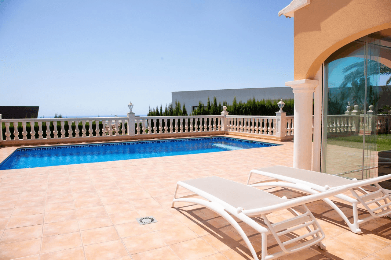 Cumbre del Sol villa con increíbles vistas al mar