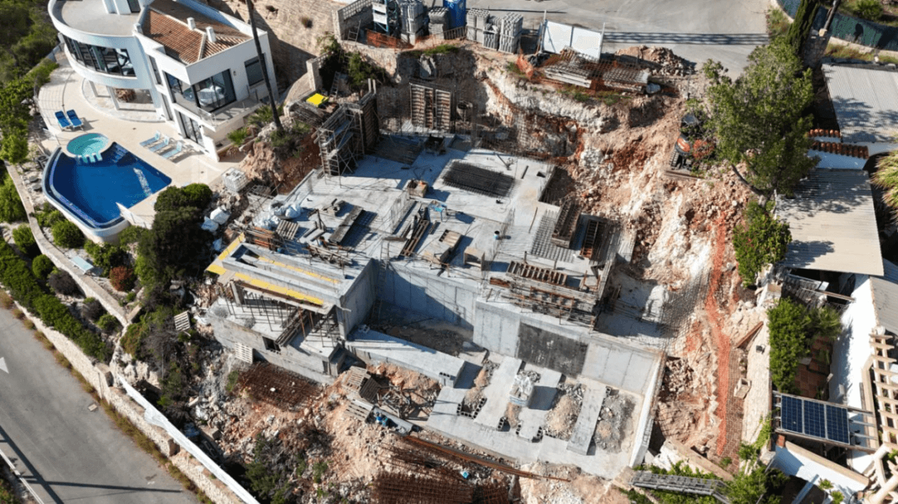 Chalet moderno en venta con 4 habitaciones en Granadella Jávea