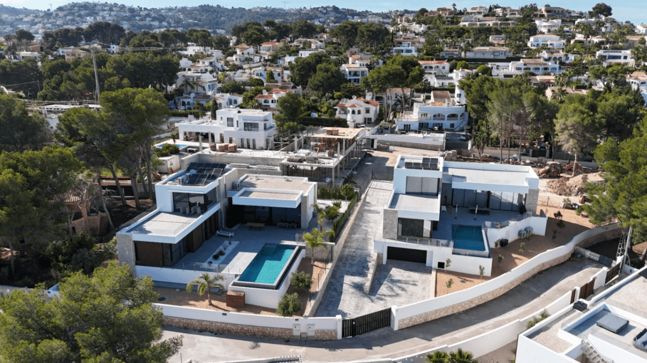Villa de lujo moderna en construcción con vistas al mar en Moraira | Moravit