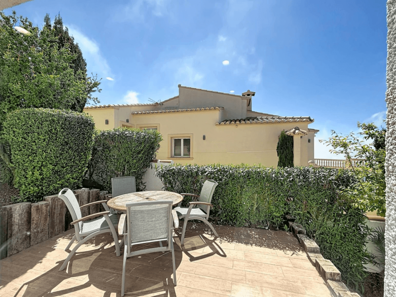 Cumbre del Sol, villa de luxe avec vues panoramiques sur la mer à Magnolias