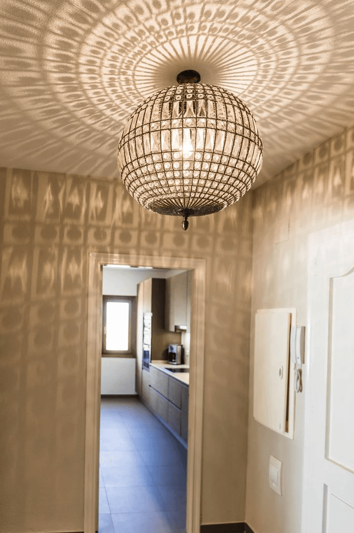 Cumbre del Sol : villa rénovée en première ligne de mer offrant une vue spectaculaire sur la mer