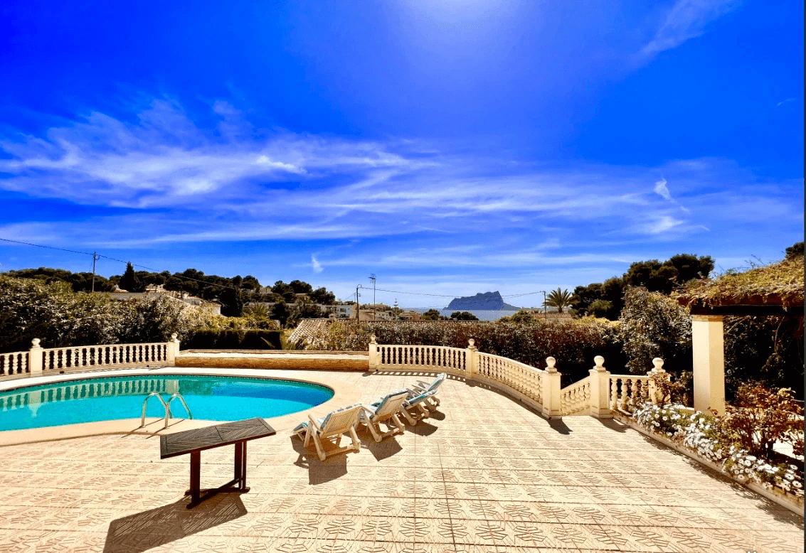 Mediterrane villa met uitzicht op zee in San Jaime - Langdurige verhuur