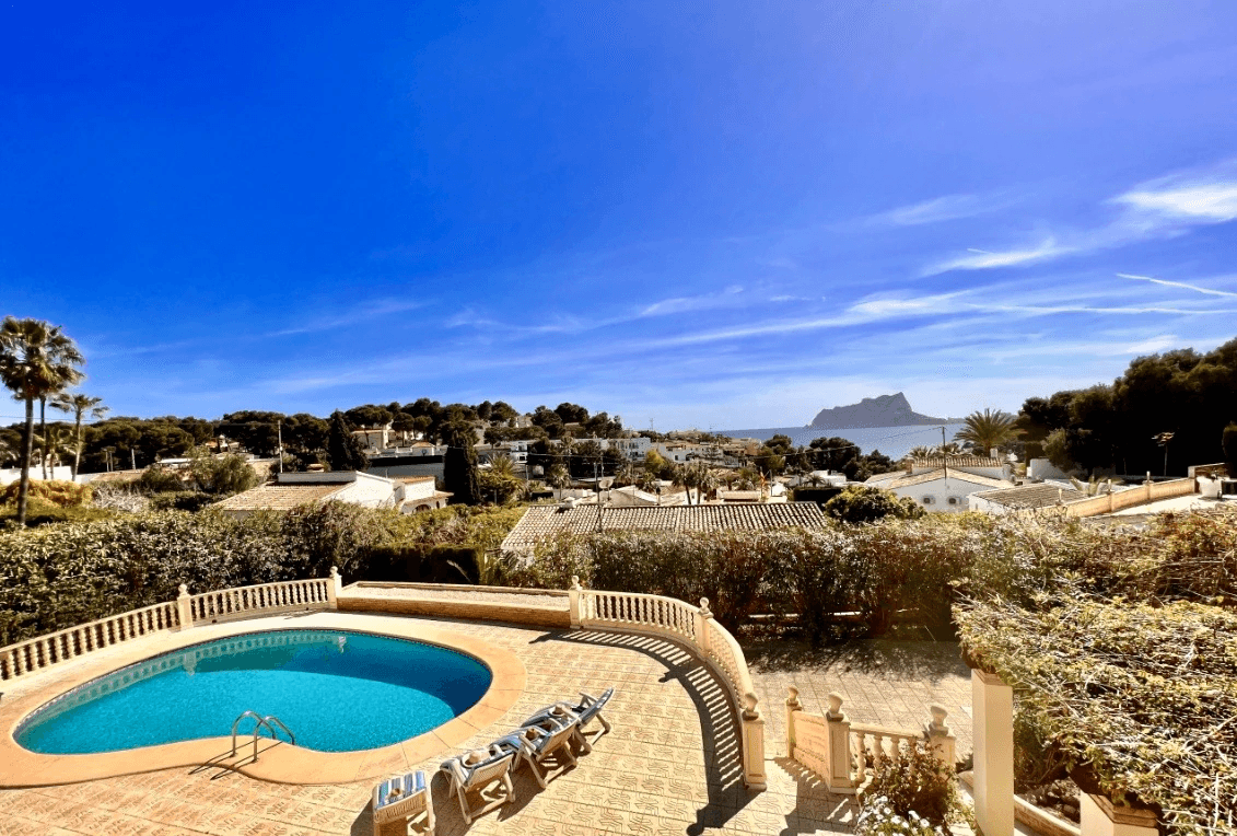 Mediterrane villa met uitzicht op zee in San Jaime - Langdurige verhuur