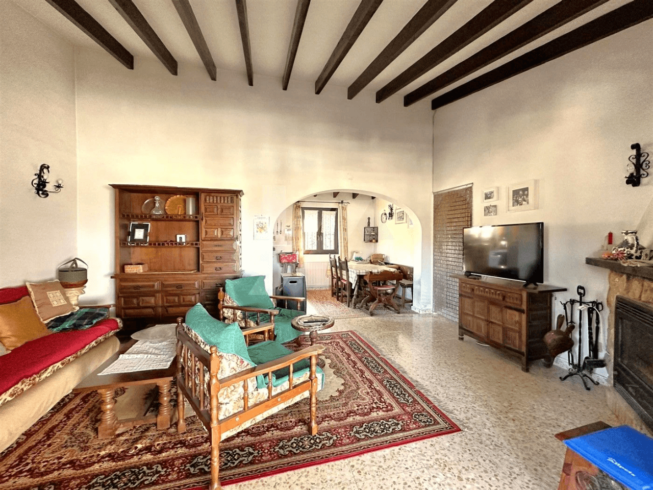 Villa te koop met zeezicht in Paichi, Moraira.