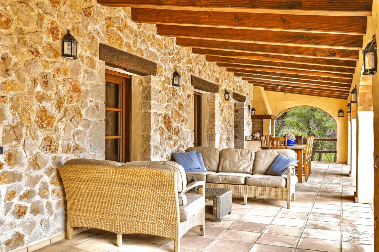 Finca de campo con vistas panorámicas en venta en Jávea.