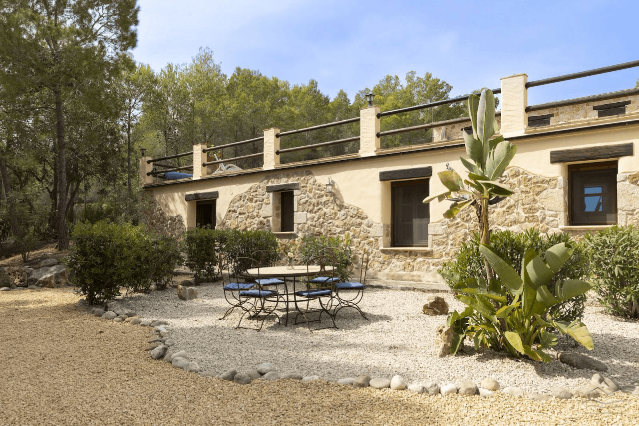 Finca de campo con vistas panorámicas en venta en Jávea.