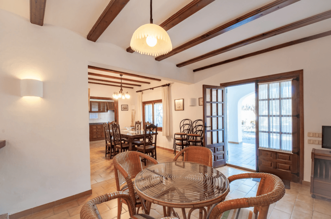 Ontdek deze unieke tweelingvilla's in La Fustera, Benissa
