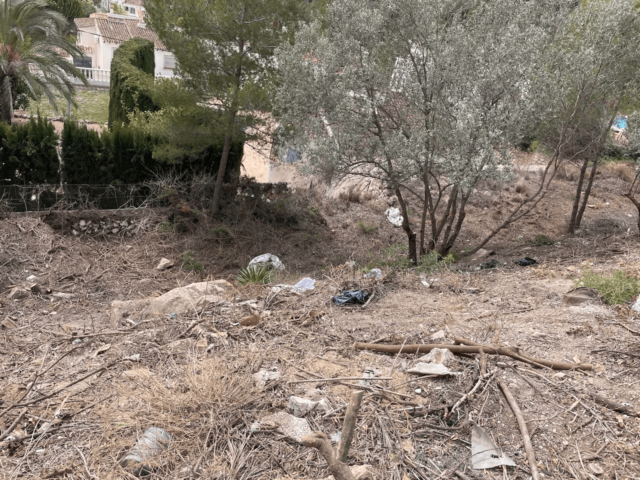 Bouwkavel met uitzicht op zee en bergen in Moraira