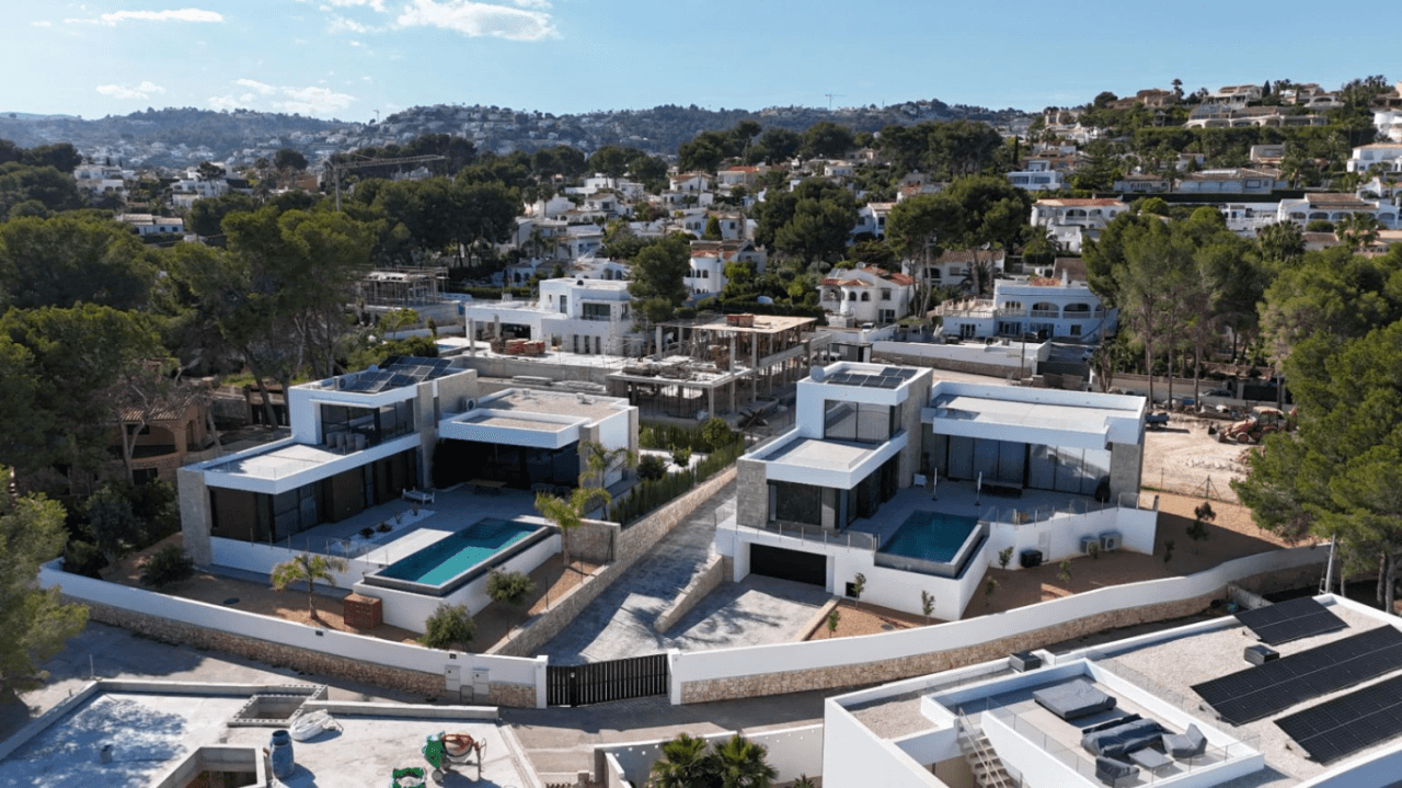 Modern luxury villa under construction with sea views in Moraira | Moravit