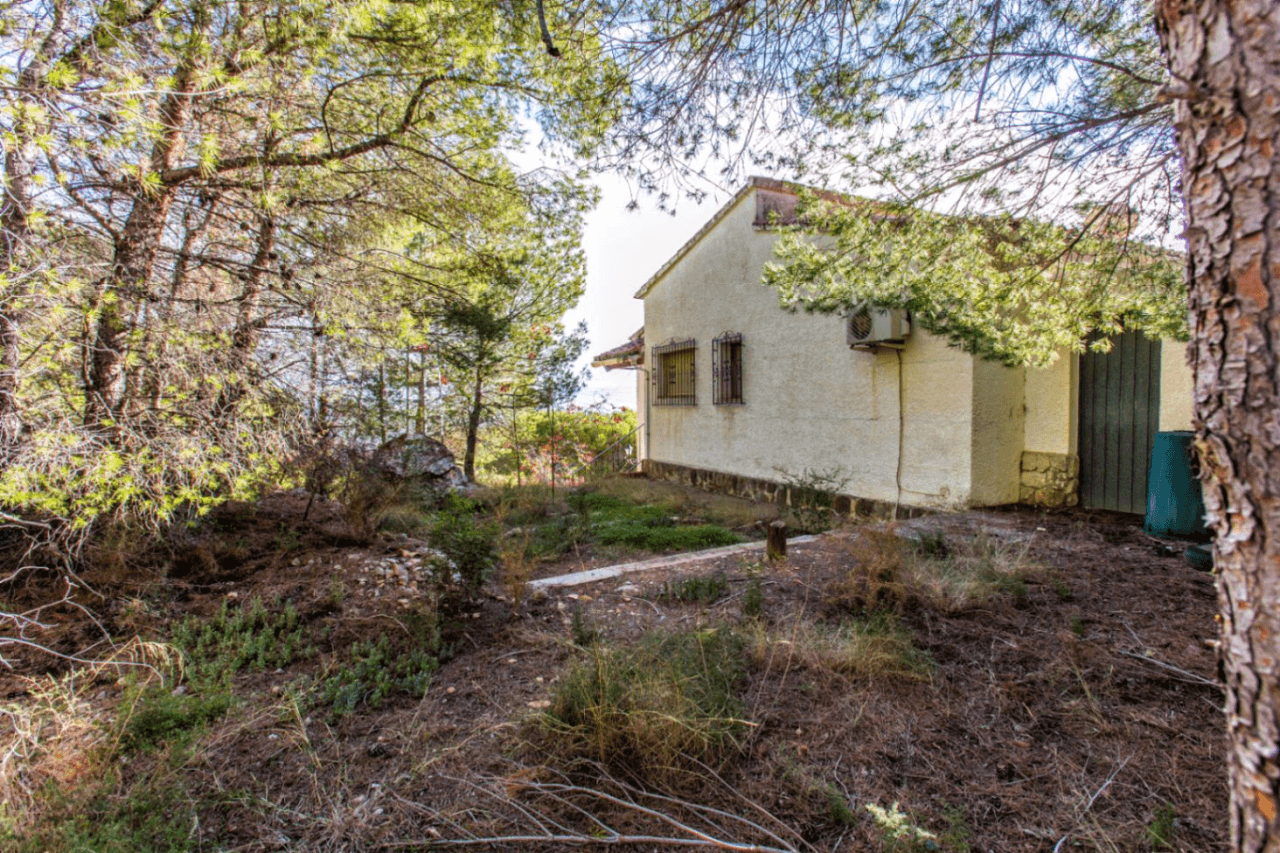 Meerblick Villa und extra Grundstück in Calpe zu verkaufen