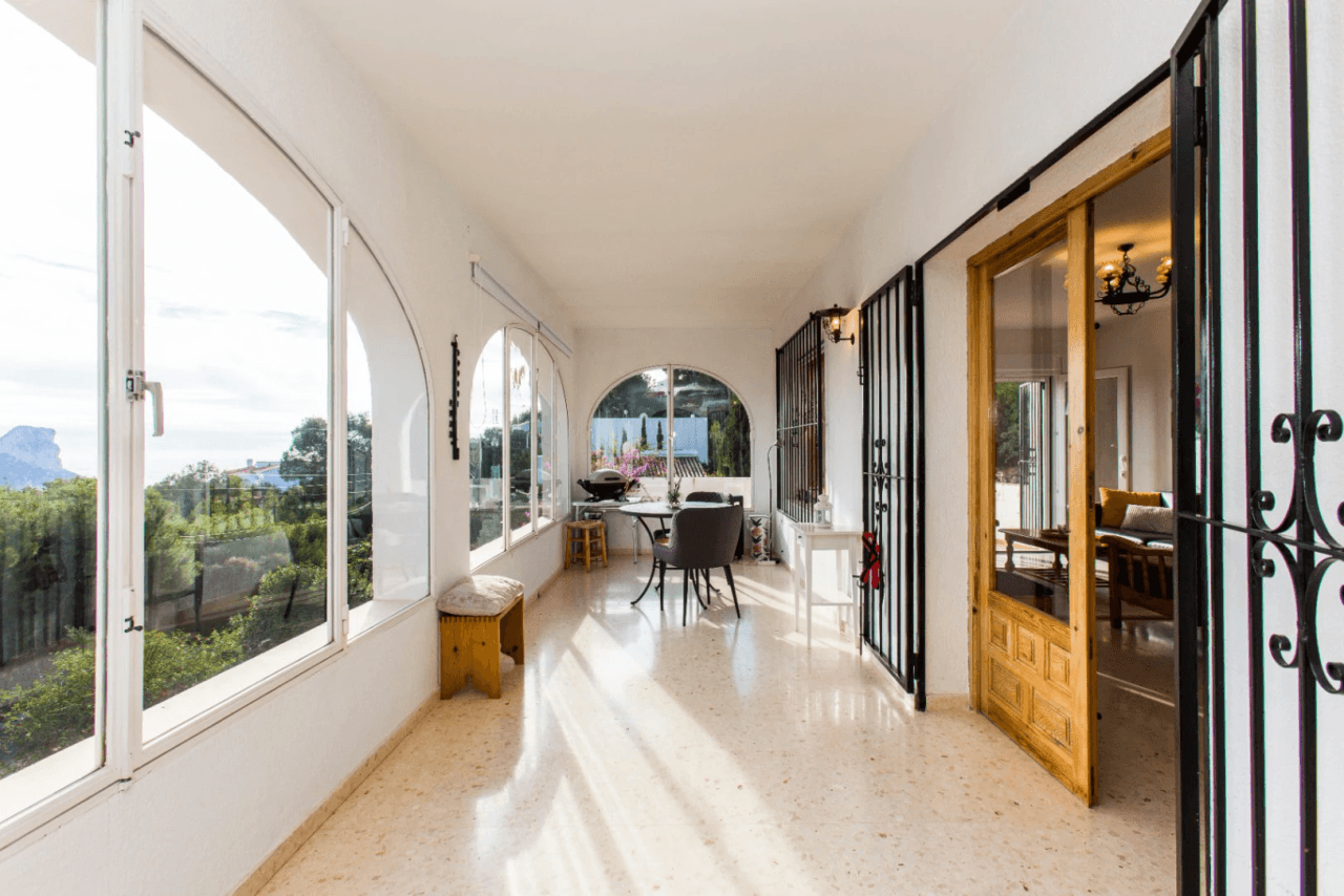 Meerblick Villa und extra Grundstück in Calpe zu verkaufen