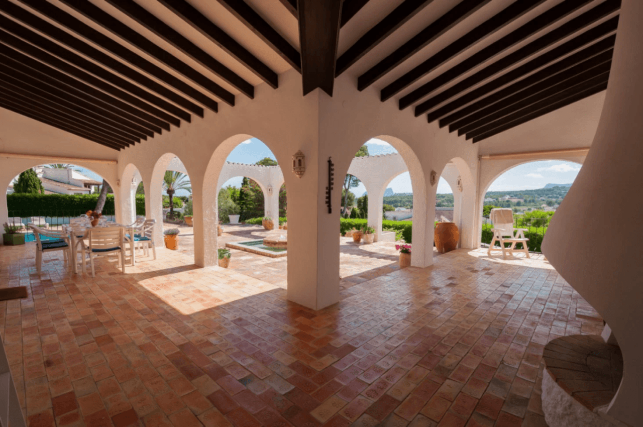 Villa mit atemberaubendem Panoramablick und teilweisem Meerblick zu verkaufen in Pla Del Mar, Moraira