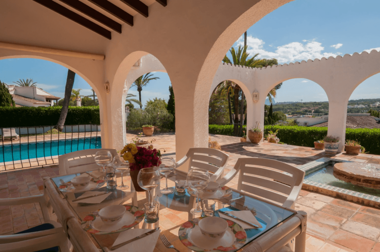 Villa mit atemberaubendem Panoramablick und teilweisem Meerblick zu verkaufen in Pla Del Mar, Moraira