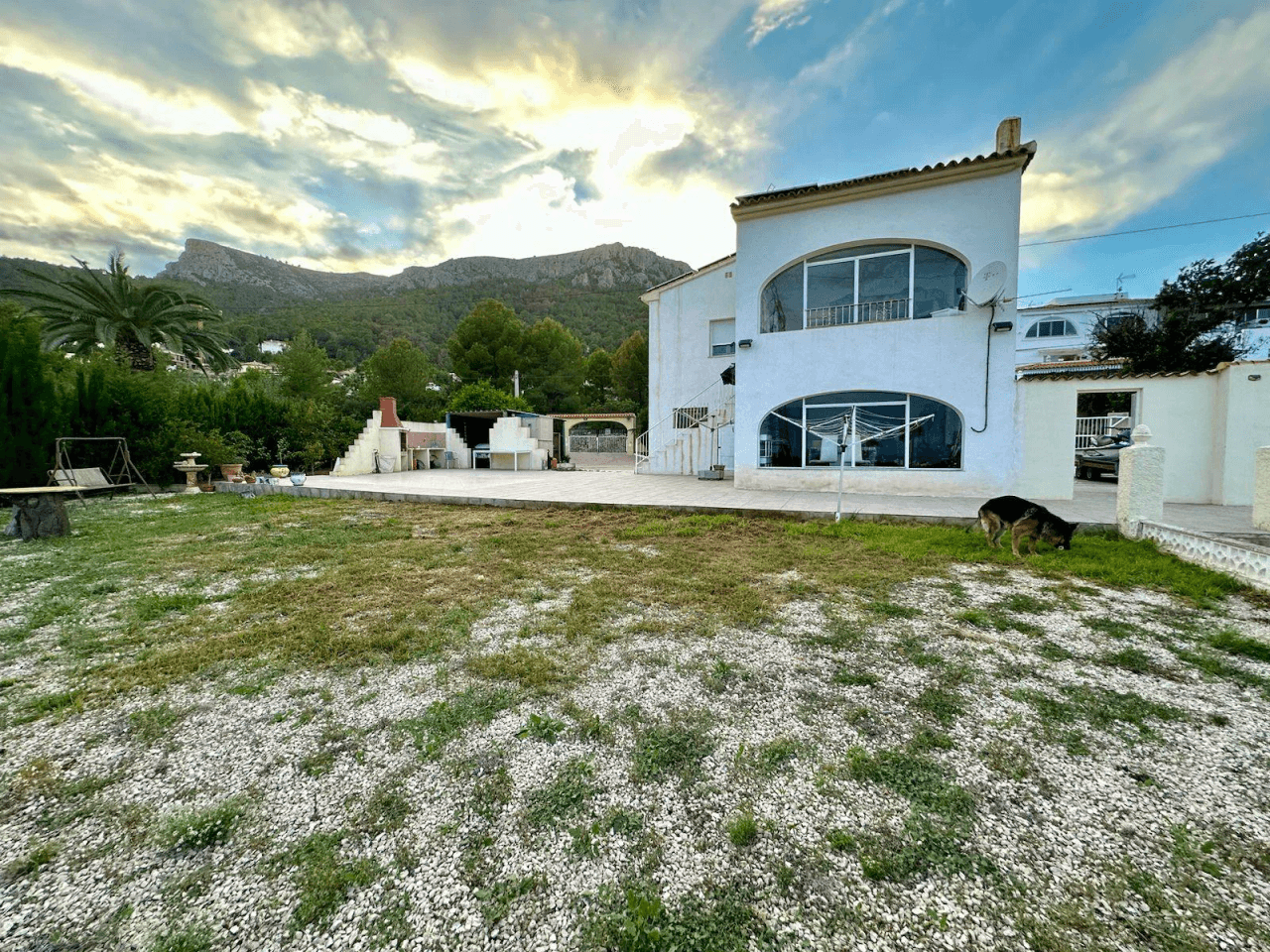 Zeezicht villa te koop in Partida Estacion in Calpe