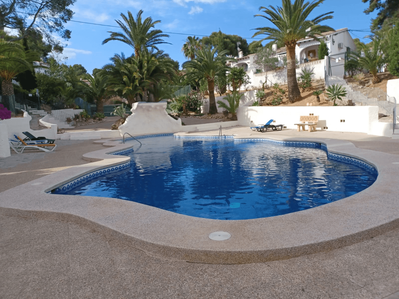 Bungalow zur Renovierung in Moravit, Moraira – Ausgezeichnete Investitionsmöglichkeit