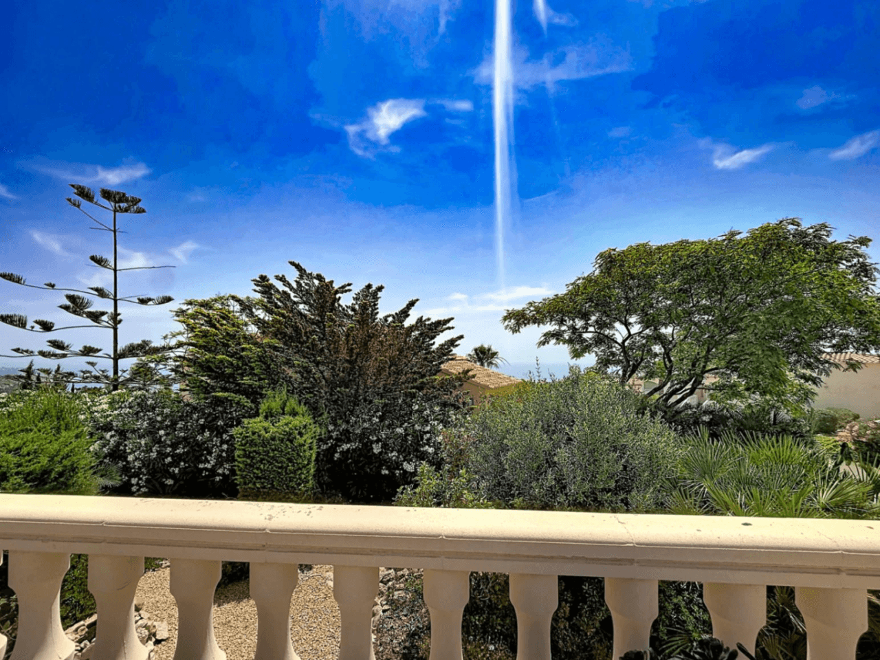 Villa in residential Magnolias, Cumbre del Sol, Costa Blanca North.