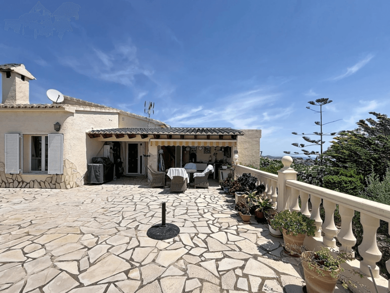 Villa in residential Magnolias, Cumbre del Sol, Costa Blanca North.
