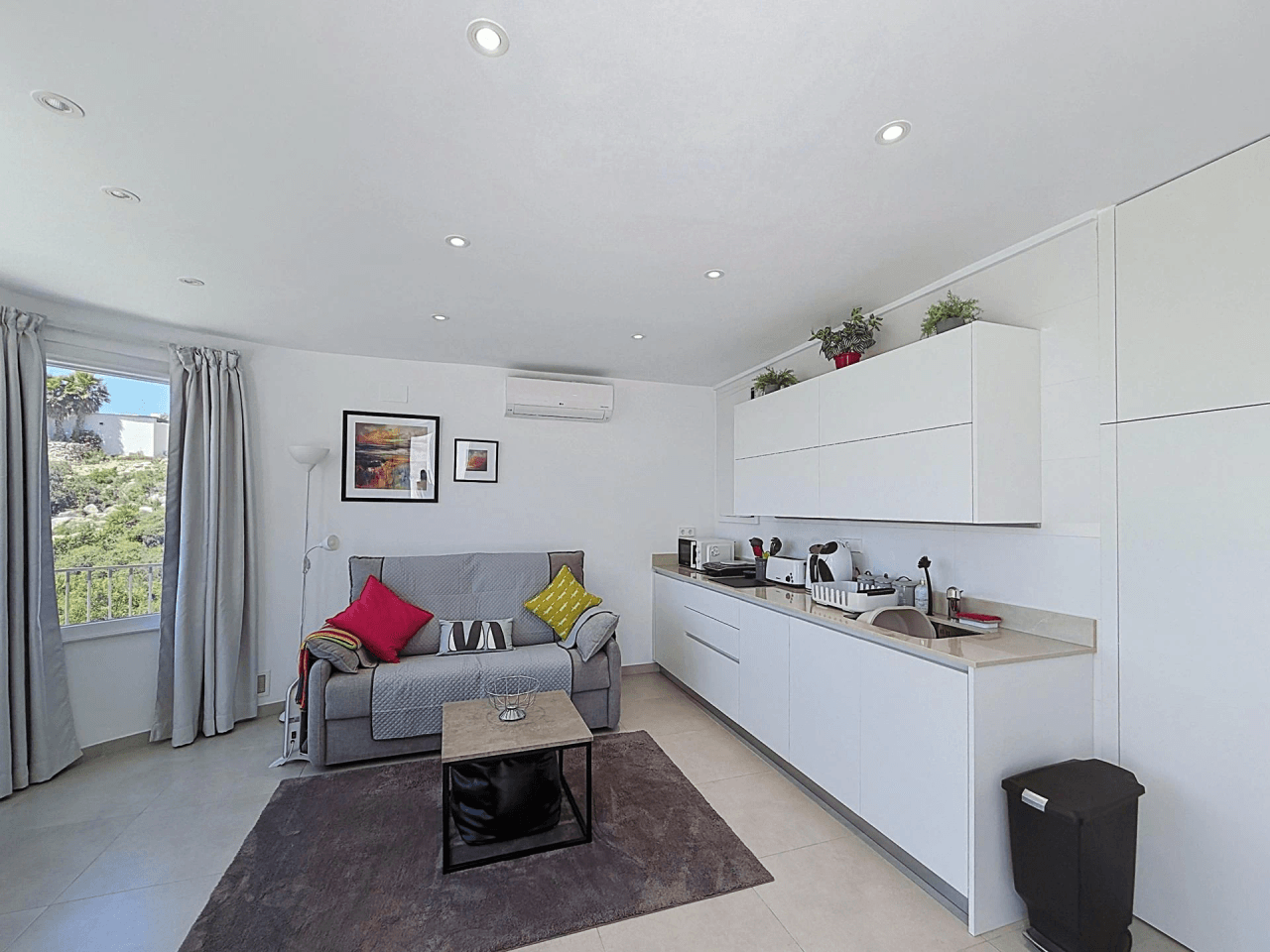 Independent villa with sea views and heated pool Kalmias Cumbre del Sol Costa Blanca North
