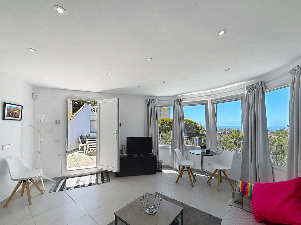 Independent villa with sea views and heated pool Kalmias Cumbre del Sol Costa Blanca North