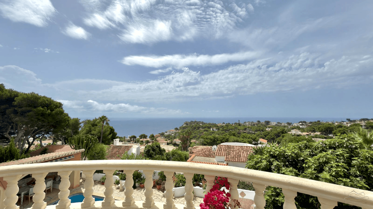 Villa te koop met indrukwekkend uitzicht op zee - Balkon aan Zee - Javea