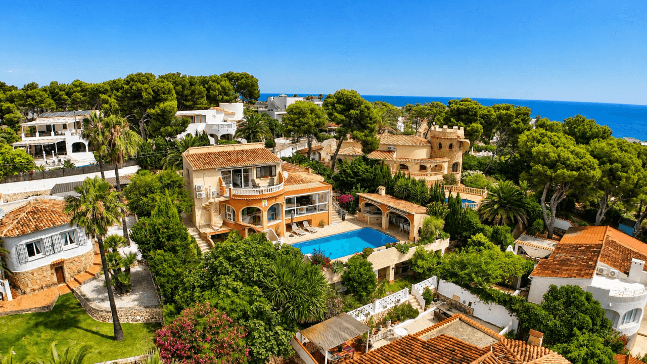 Villa te koop met indrukwekkend uitzicht op zee - Balkon aan Zee - Javea