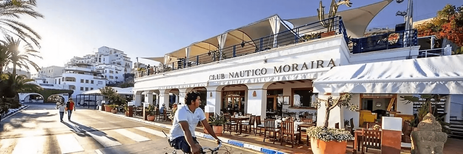 Comment choisir la meilleure zone à Moraira pour acheter une villa