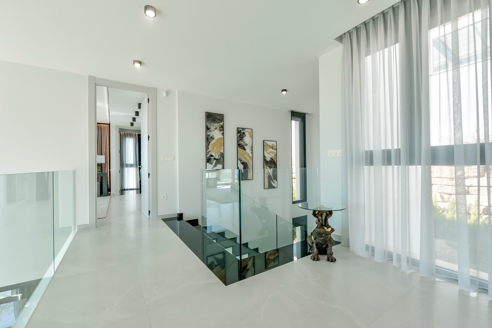 Neubau-Luxusvilla zum Verkauf in Finestrat, Costa Blanca