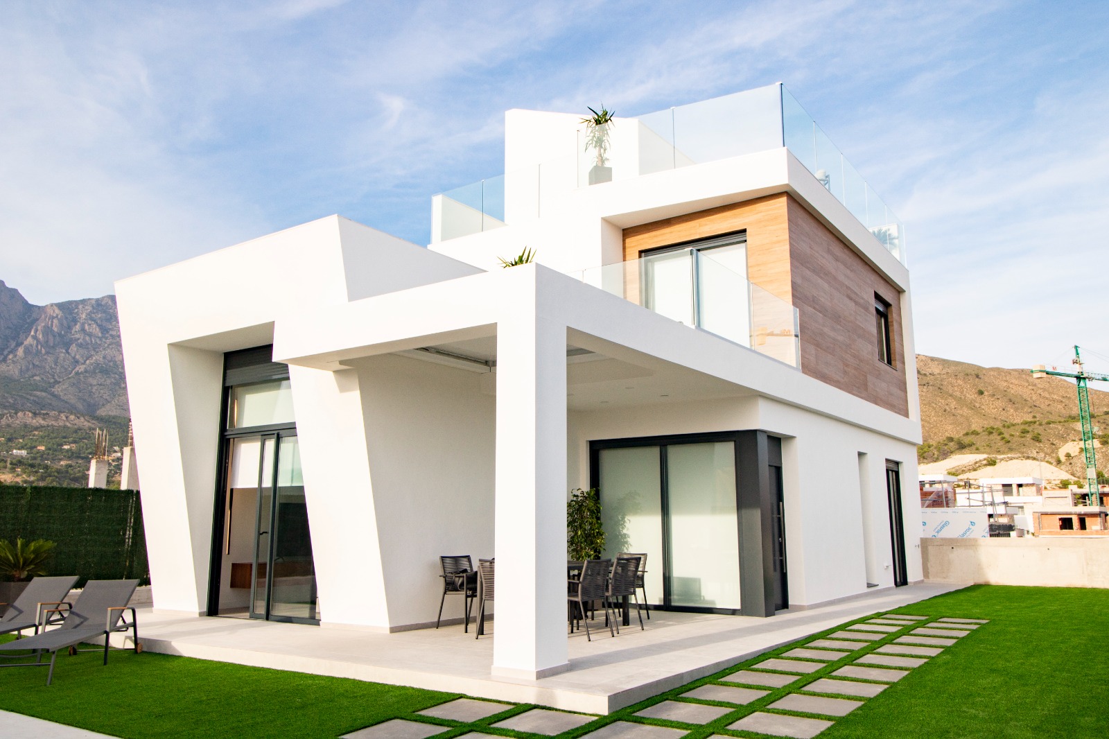 Nieuwbouw villa te koop in Puig Campana Golf Finestrat, Costa Blanca