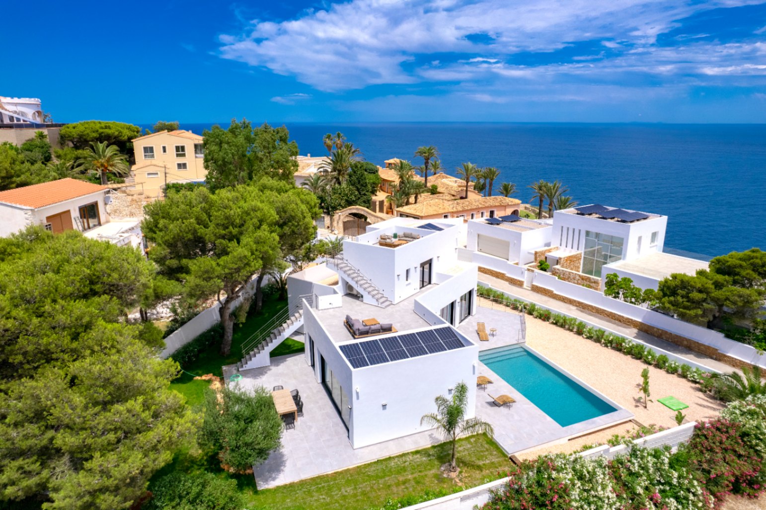 Gerenoveerde villa met uitzicht op zee in Balcon al Mar Javea, Costa Blanca