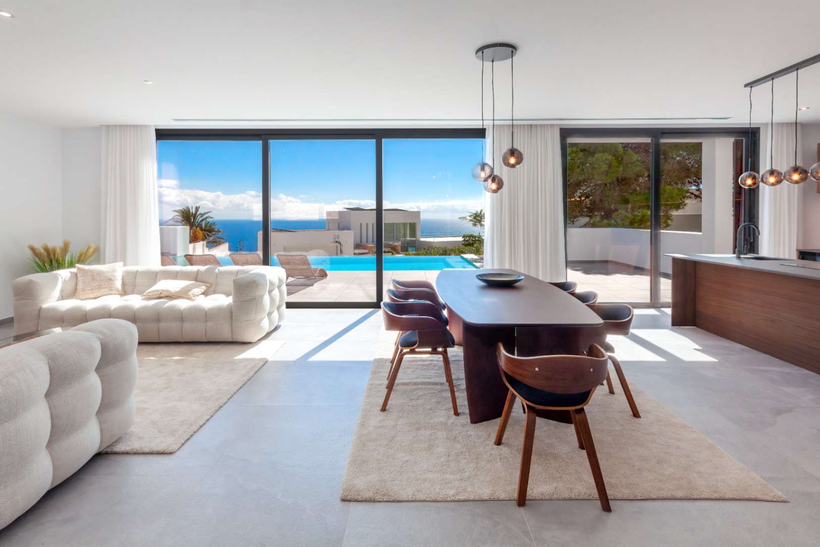 Villa rénovée de style Ibiza à vendre à Balcón al Mar Javea, Costa Blanca