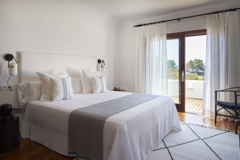Ibiza-style villa for sale in Portet Moraira, Costa Blanca