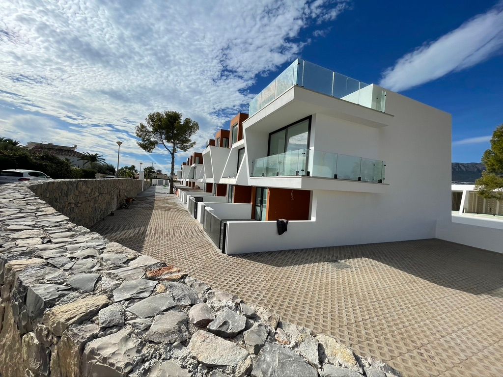Maison jumelée neuve à vendre à Marysol Park Calpe, Costa Blanca