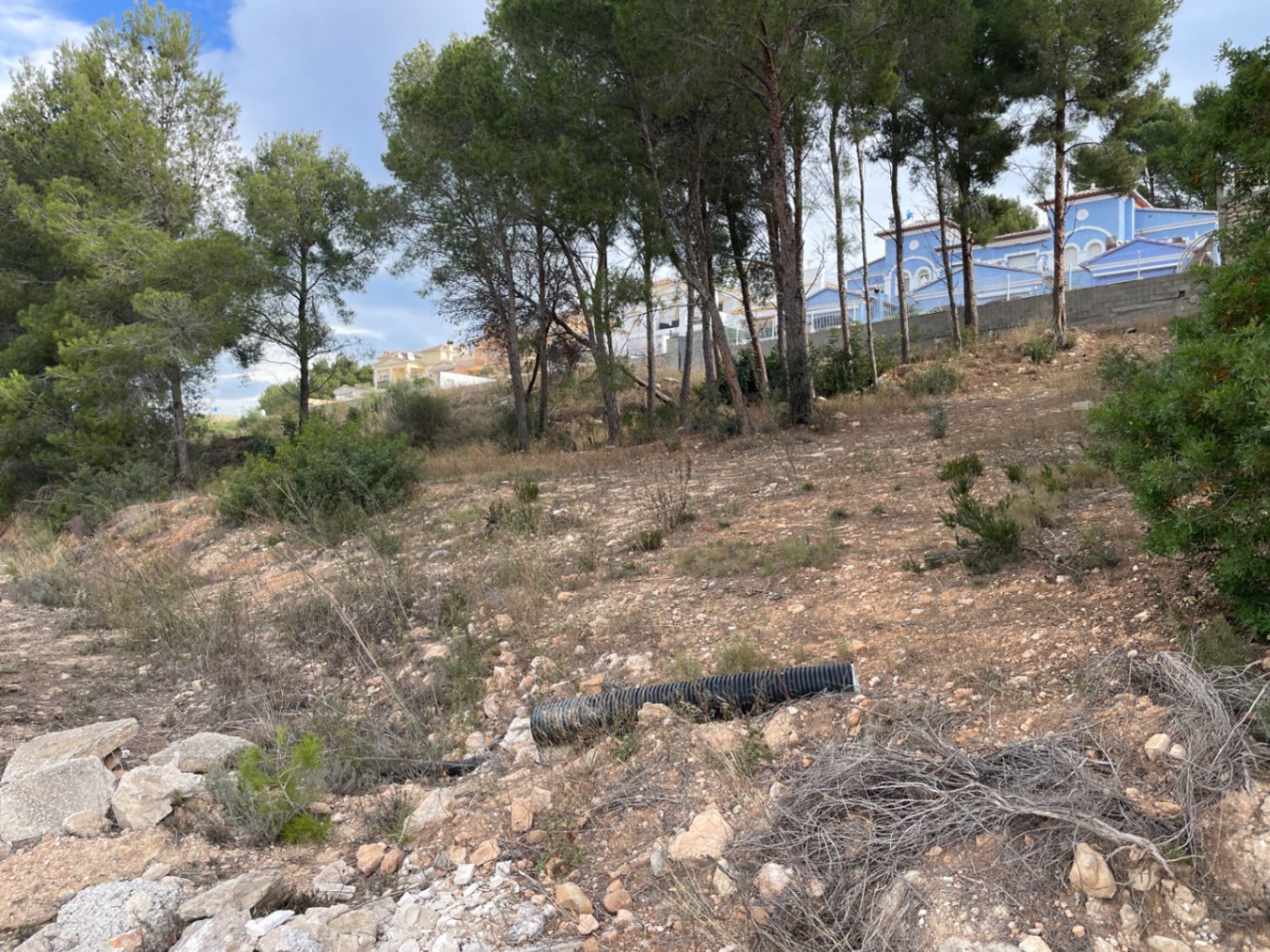 Plot for construction of 4 semi-detached houses in Empedrola urbanization in Calpe