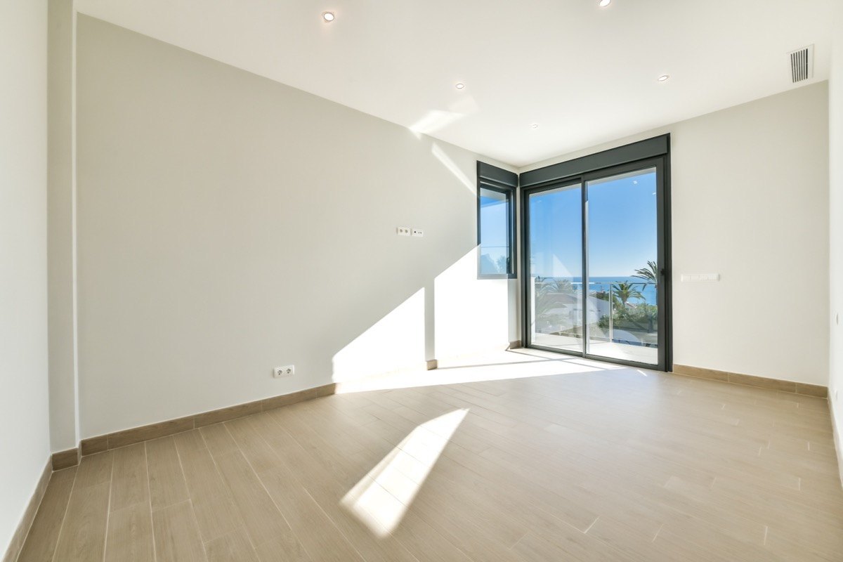 Villa de style moderne avec vue sur la mer à Calalga Calpe