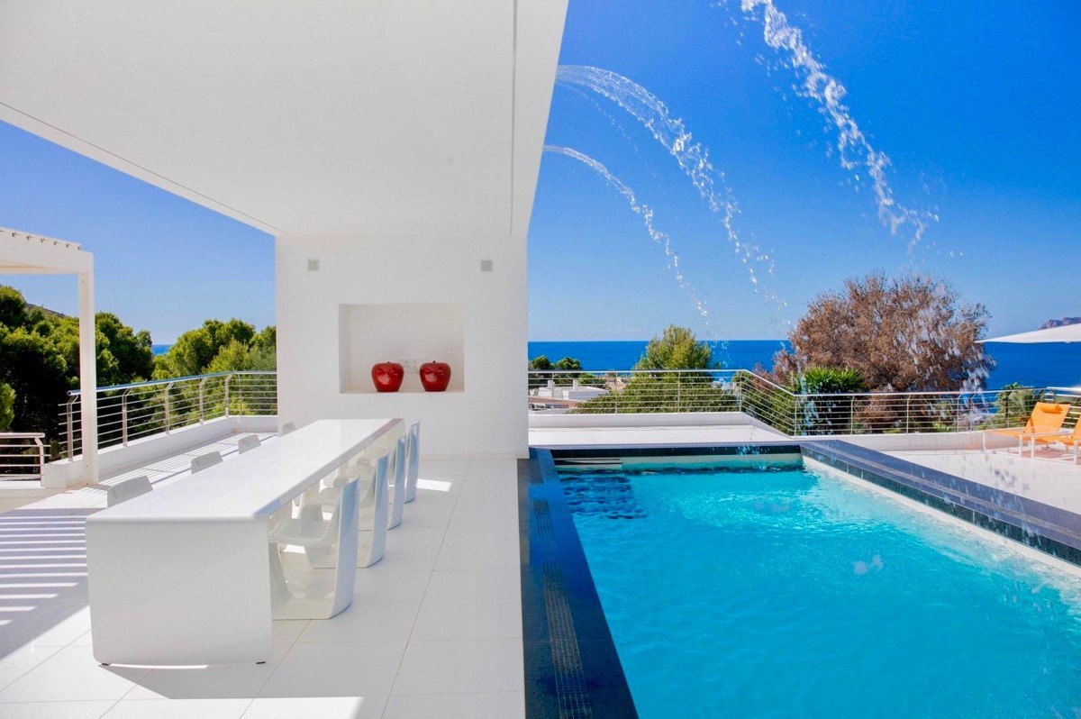 Villa de luxe moderne avec vue sur la mer à Portet Moraira