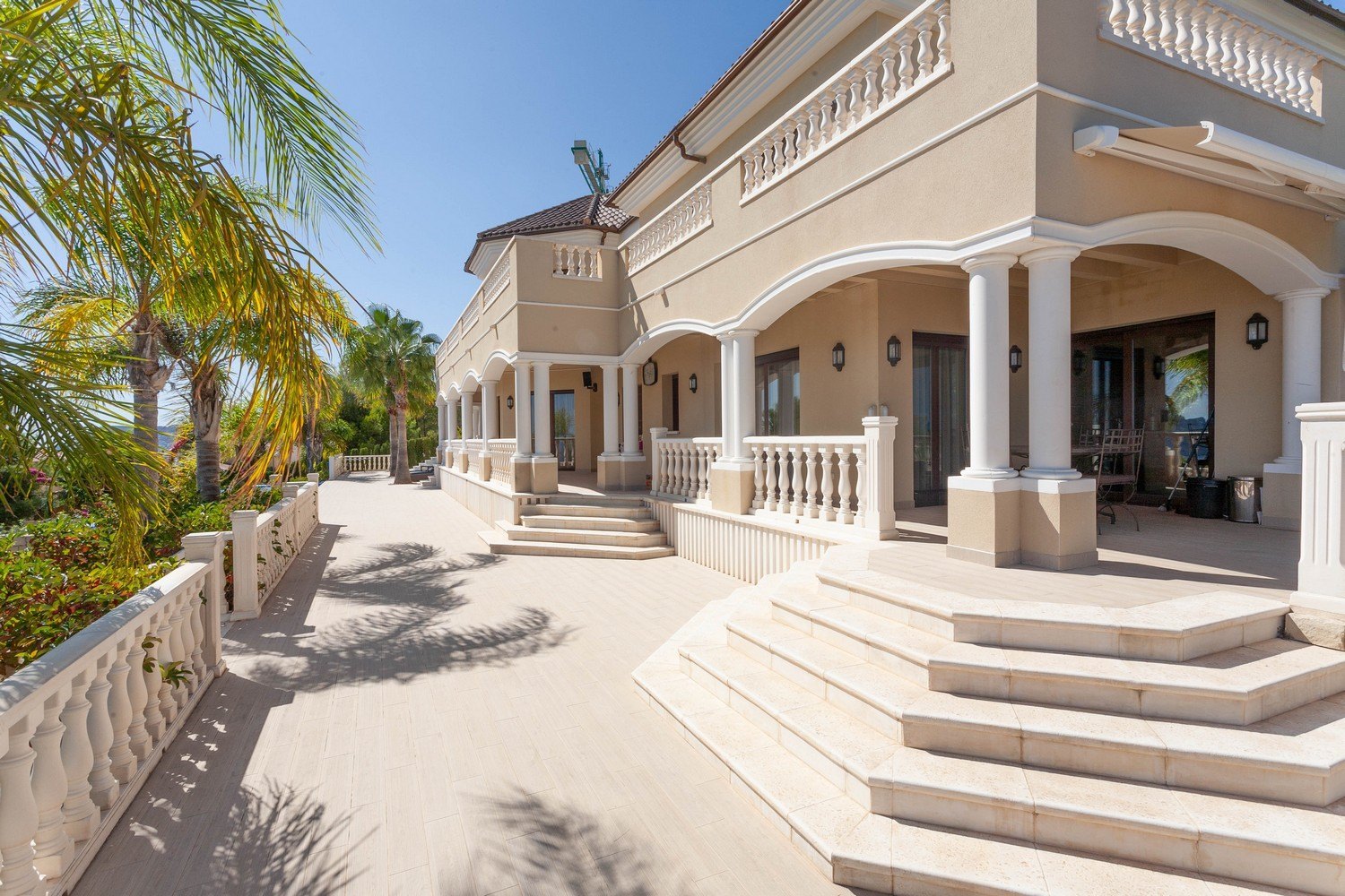 Modern new build villa for sale in Raco de Galeno Benissa with sea views
