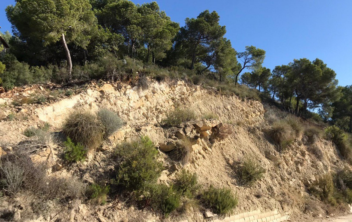 Plot with sea views for sale in Calpe, Costa Blanca