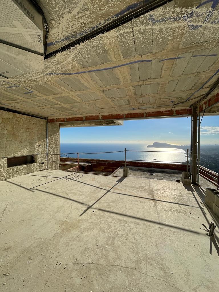Nieuwbouw moderne villa met zeezicht te koop in Altea