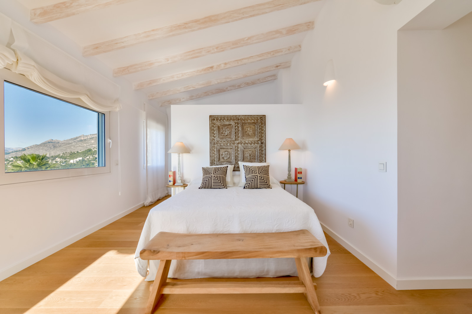 Moderne villa in mediterrane stijl met uitzicht op zee in Altea Hills