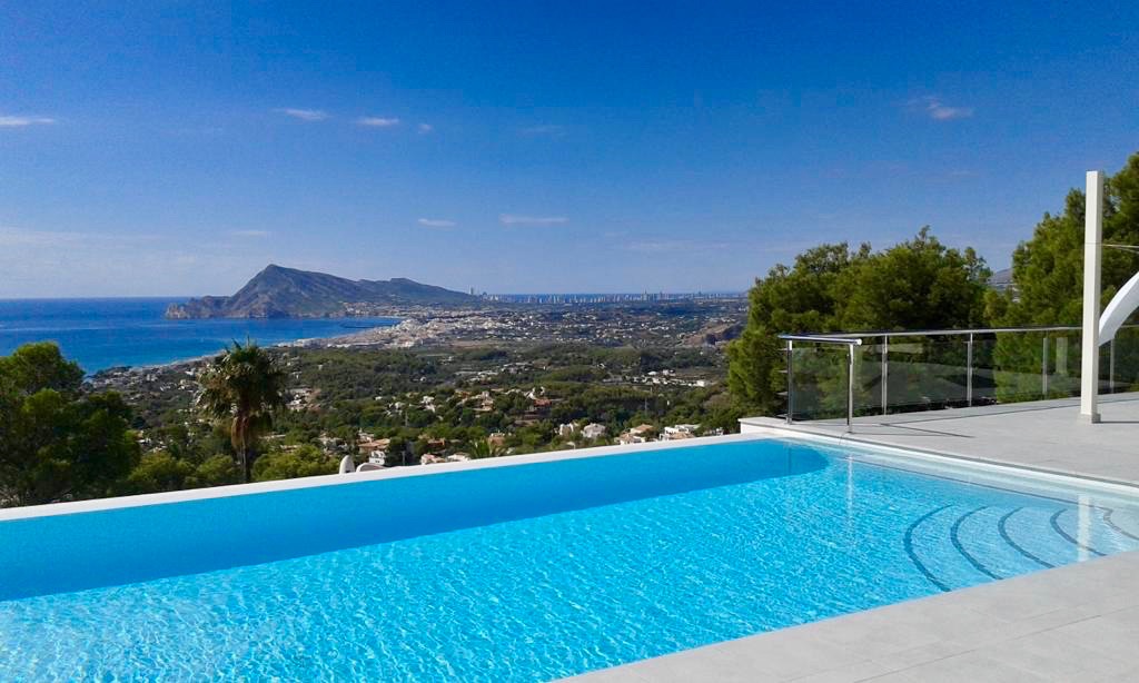 Moderne villa in mediterrane stijl met uitzicht op zee te koop in Sierra Altea, Costa Blanca